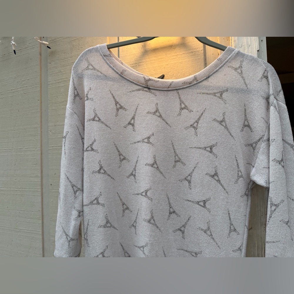 Rebellious One White Knit Hi-Lo Eiffel Tower Sweater 3/4 sleeve size medium - Picture 2 of 6